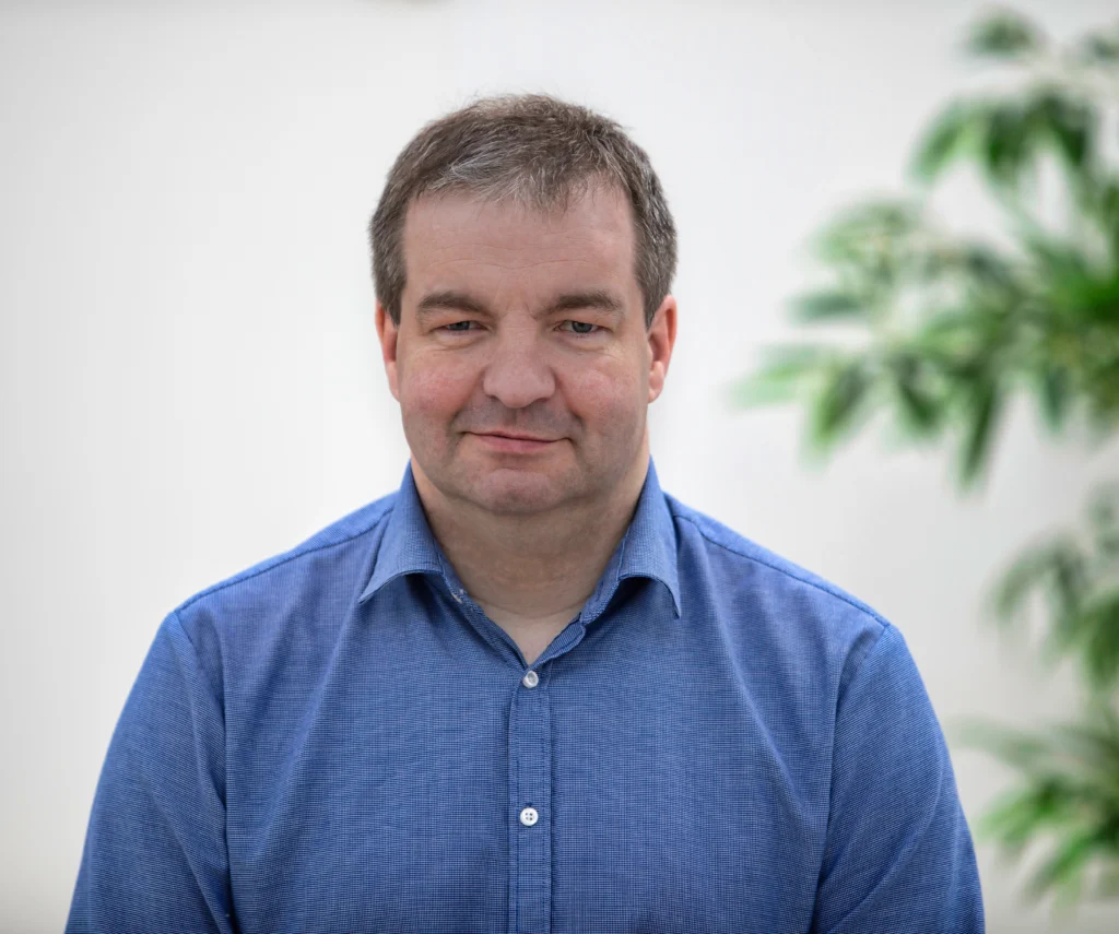 Jákup Oluf í Skálum